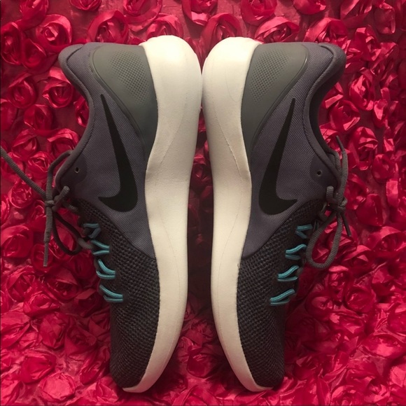 Nike Lunar Apparent Men's shoes - Picture 2 of 7